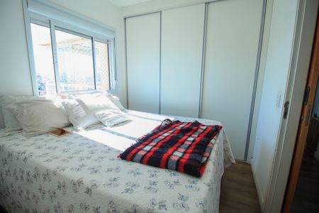 Apartamento à venda com 80m², 2 quartos e 2 vagasSuíte 1