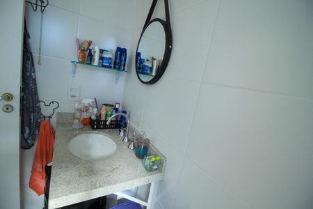 Apartamento à venda com 80m², 2 quartos e 2 vagasBanheiro da Suíte 1