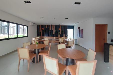 Apartamento para alugar com 55m², 2 quartos e 1 vagaÁrea comum - Salão de festas