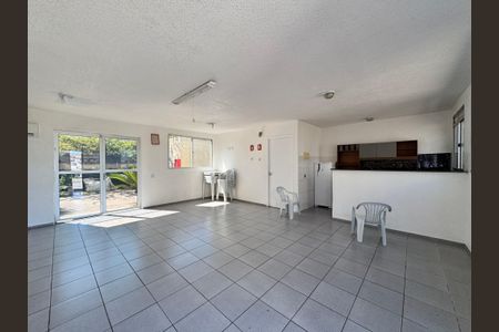 Apartamento para alugar com 45m², 2 quartos e 1 vagaÁrea comum - Salão de festas