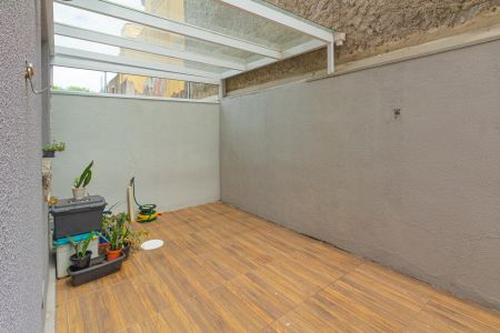 Apartamento para alugar com 72m², 2 quartos e 1 vagaVaranda