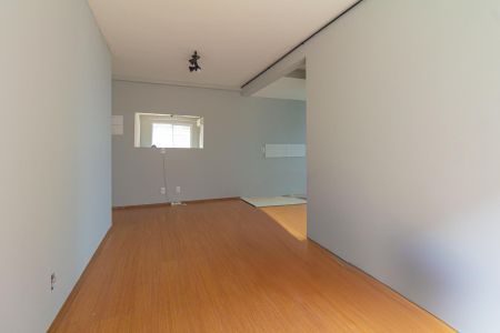 Apartamento para alugar com 72m², 2 quartos e 1 vagaSala
