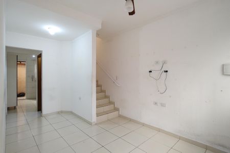 Casa de condomínio para alugar com 60m², 2 quartos e 1 vagaSala