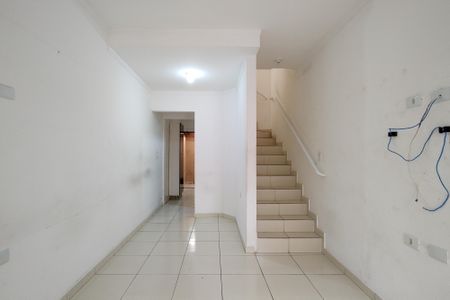 Casa de condomínio para alugar com 60m², 2 quartos e 1 vagaSala