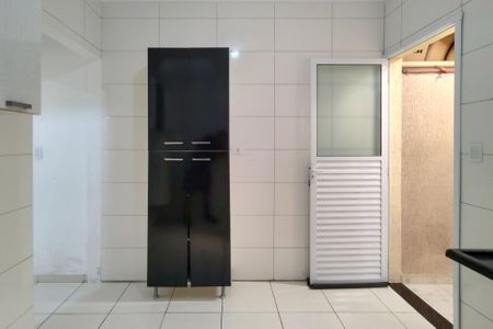 Casa de condomínio para alugar com 60m², 2 quartos e 1 vagaCozinha
