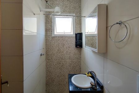 Casa de condomínio para alugar com 60m², 2 quartos e 1 vagaBanheiro