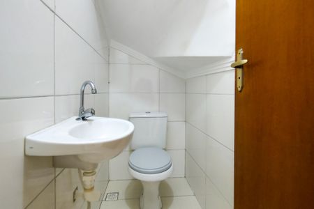 Casa de condomínio para alugar com 60m², 2 quartos e 1 vagaLavabo