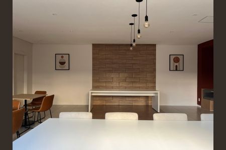 Apartamento à venda com 25m², 1 quarto e sem vagaÁrea comum - Salão de festas