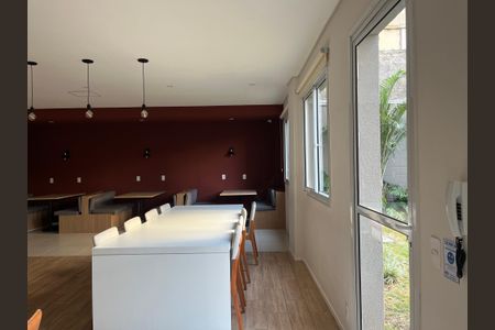 Apartamento à venda com 25m², 1 quarto e sem vagaÁrea comum - Salão de festas