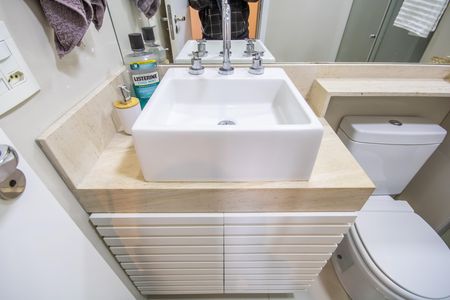 Apartamento para alugar com 53m², 2 quartos e 1 vagaBanheiro