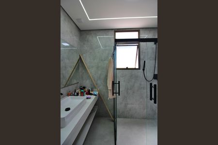 Apartamento para alugar com 280m², 3 quartos e 3 vagasQuarto 1 - Suíte Banheiro