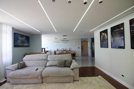 Apartamento para alugar com 280m², 3 quartos e 3 vagasSala