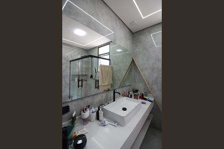 Apartamento para alugar com 280m², 3 quartos e 3 vagasQuarto 1 - Suíte Banheiro