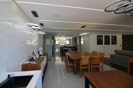 Apartamento para alugar com 280m², 3 quartos e 3 vagasCozinha e Espaço Gourmet