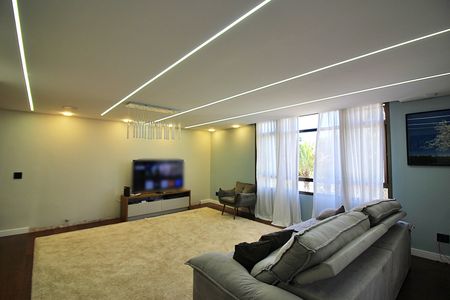 Apartamento para alugar com 280m², 3 quartos e 3 vagasSala