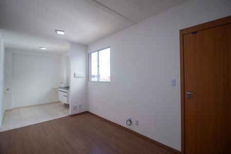 Sala  de apartamento para alugar com 2 quartos, 44m² em Wanel Ville, Sorocaba