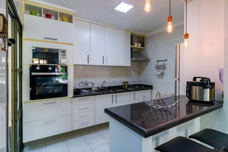 Casa de condomínio para alugar com 120m², 3 quartos e 2 vagasCozinha