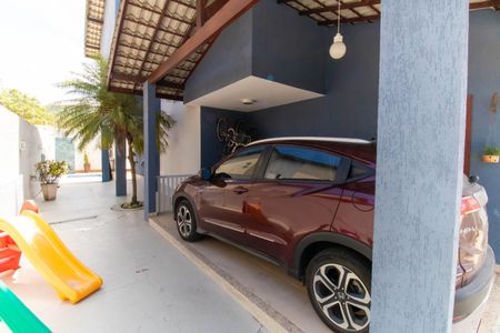 Casa à venda com 250m², 3 quartos e 2 vagasGaragem