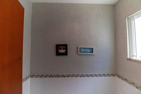 Casa à venda com 250m², 3 quartos e 2 vagasLavabo