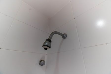 Casa à venda com 250m², 3 quartos e 2 vagasChuveiro 