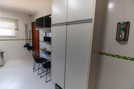 Casa à venda com 250m², 3 quartos e 2 vagasCozinha