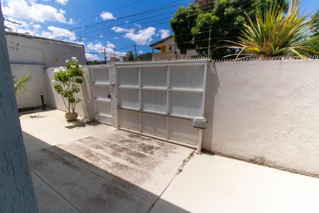 Casa à venda com 250m², 3 quartos e 2 vagasGaragem