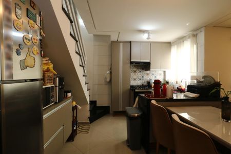 Apartamento à venda com 150m², 3 quartos e 2 vagasCozinha