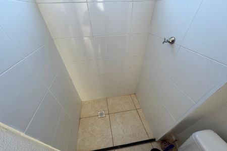 Apartamento para alugar com 42m², 2 quartos e 1 vaga Apartamento para alugar com 42m², 2 quartos e 1 vagaBanheiro Social