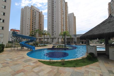 Apartamento para alugar com 60m², 2 quartos e 1 vagaPiscina