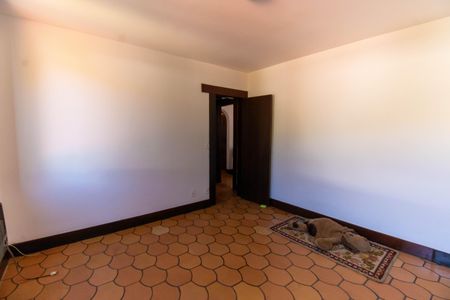 Casa para alugar com 300m², 4 quartos e 2 vagasSuíte