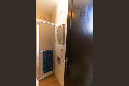 Casa para alugar com 300m², 4 quartos e 2 vagasBanheiro de serviço