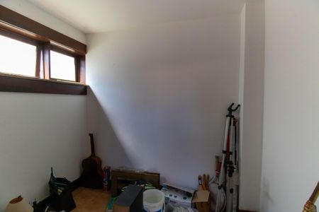 Casa para alugar com 300m², 4 quartos e 2 vagasQuarto de Serviço 1