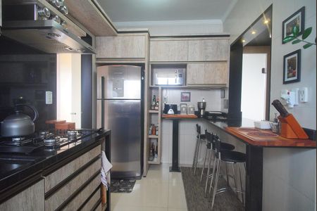 Apartamento à venda com 231m², 3 quartos e 2 vagas Apartamento à venda com 231m², 3 quartos e 2 vagasCozinha