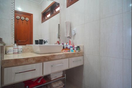 Apartamento à venda com 231m², 3 quartos e 2 vagas Apartamento à venda com 231m², 3 quartos e 2 vagasBanheiro da Suíte