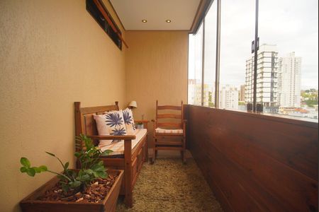 Apartamento à venda com 231m², 3 quartos e 2 vagas Apartamento à venda com 231m², 3 quartos e 2 vagasvaranda da suite