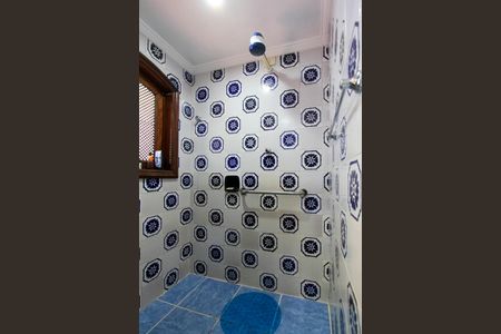 Casa de condomínio à venda com 657m², 4 quartos e 7 vagasBanheiro da Suíte