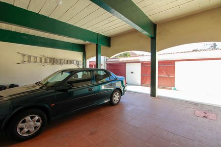 Casa de condomínio à venda com 657m², 4 quartos e 7 vagasGaragem