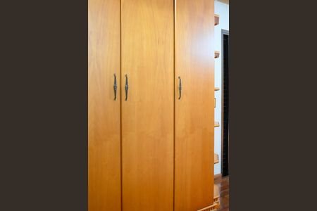 Apartamento à venda com 139m², 2 quartos e 4 vagasCloset