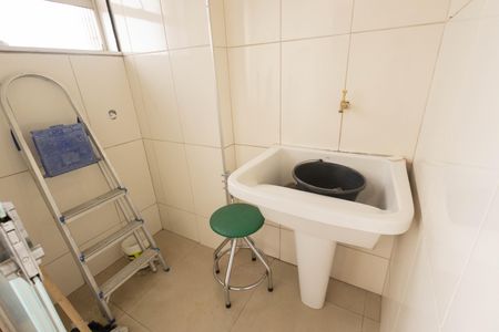 Apartamento à venda com 150m², 3 quartos e 2 vagas Apartamento à venda com 150m², 3 quartos e 2 vagasÁrea de Serviço