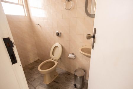 Apartamento à venda com 150m², 3 quartos e 2 vagas Apartamento à venda com 150m², 3 quartos e 2 vagasBanheiro - salão de festas