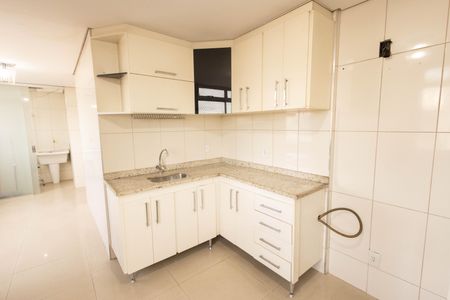 Apartamento à venda com 150m², 3 quartos e 2 vagas Apartamento à venda com 150m², 3 quartos e 2 vagasCozinha
