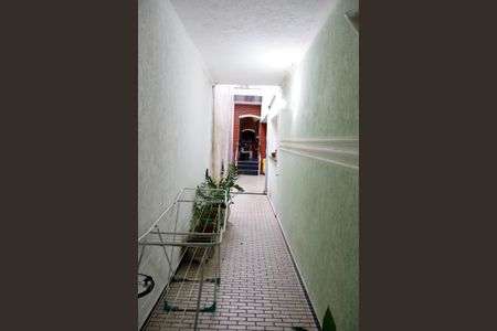 Casa à venda com 120m², 3 quartos e 2 vagas Casa à venda com 120m², 3 quartos e 2 vagasCorredor