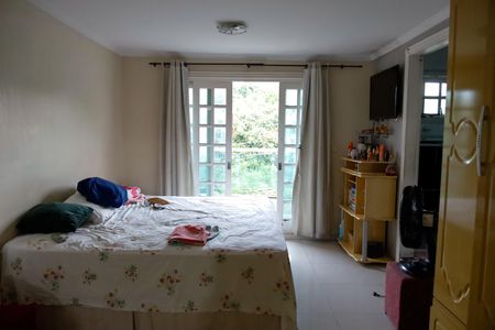 Casa à venda com 120m², 3 quartos e 2 vagas Casa à venda com 120m², 3 quartos e 2 vagasQuarto 3 - Suíte