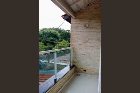 Casa à venda com 120m², 3 quartos e 2 vagas Casa à venda com 120m², 3 quartos e 2 vagasSacada