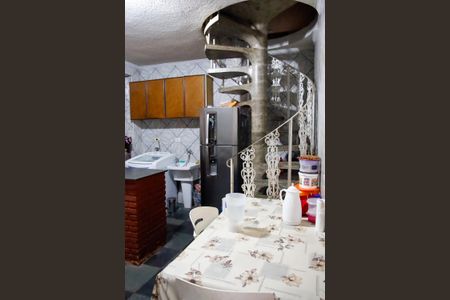 Casa à venda com 120m², 3 quartos e 2 vagas Casa à venda com 120m², 3 quartos e 2 vagasLavanderia