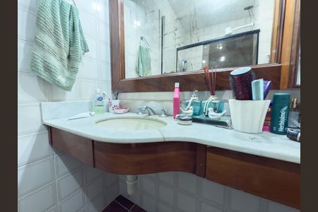 Apartamento à venda com 131m², 3 quartos e 1 vagaBanheiro