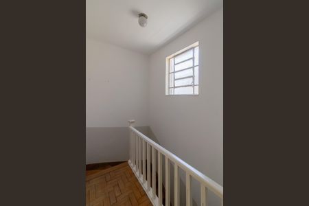 Casa à venda com 119m², 2 quartos e 2 vagas Casa à venda com 119m², 2 quartos e 2 vagasCorredor