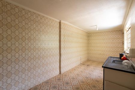 Casa à venda com 119m², 2 quartos e 2 vagas Casa à venda com 119m², 2 quartos e 2 vagasCozinha