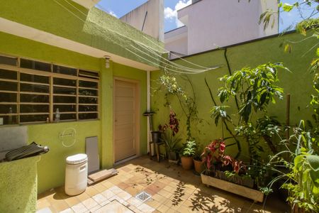 Casa à venda com 119m², 2 quartos e 2 vagas Casa à venda com 119m², 2 quartos e 2 vagasÁrea Externa