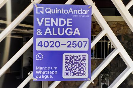 Casa à venda com 247m², 4 quartos e 2 vagasPlaca